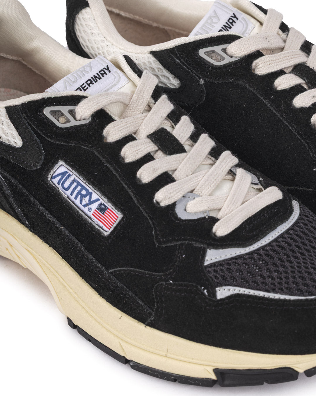 Hyperway Low Mesh Suede
