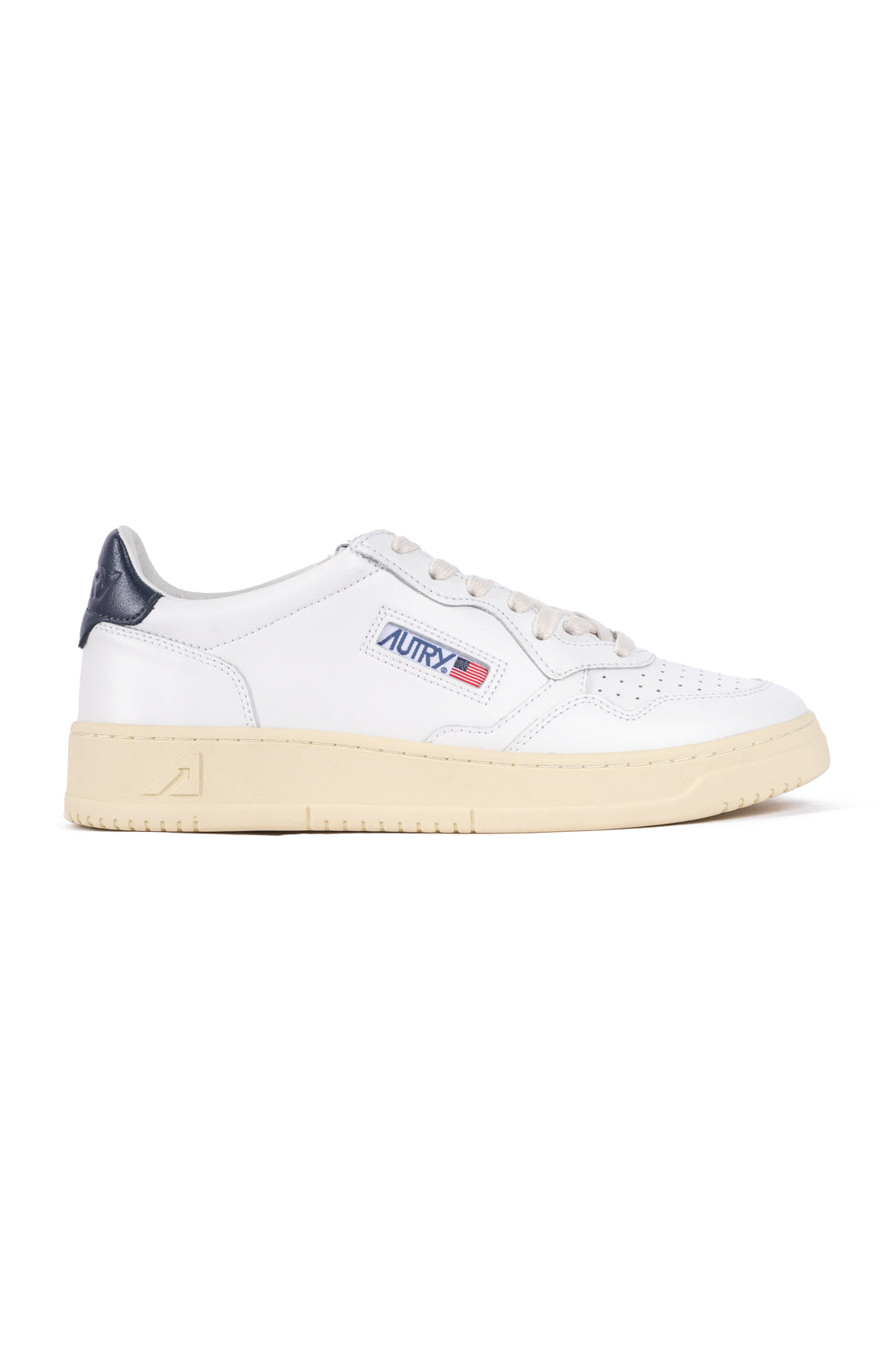 Medalist Low Leather