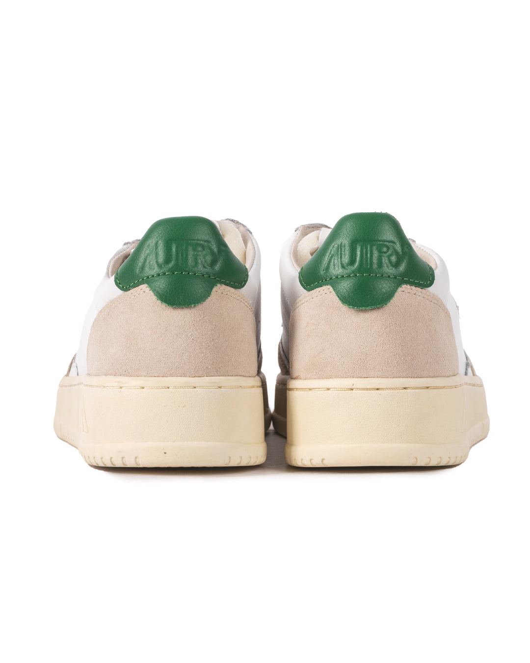 Medalist Low Leather Suede