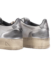Medalist Super Vintage Low Leather