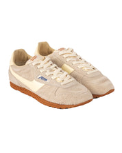 Windspin Suede Leather