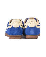 Windspin Suede Leather