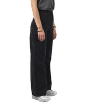 W' Jens Pant