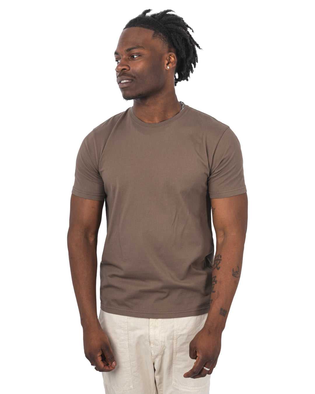 COLOR_CS1001-CEDAR-BROWN-1.jpg