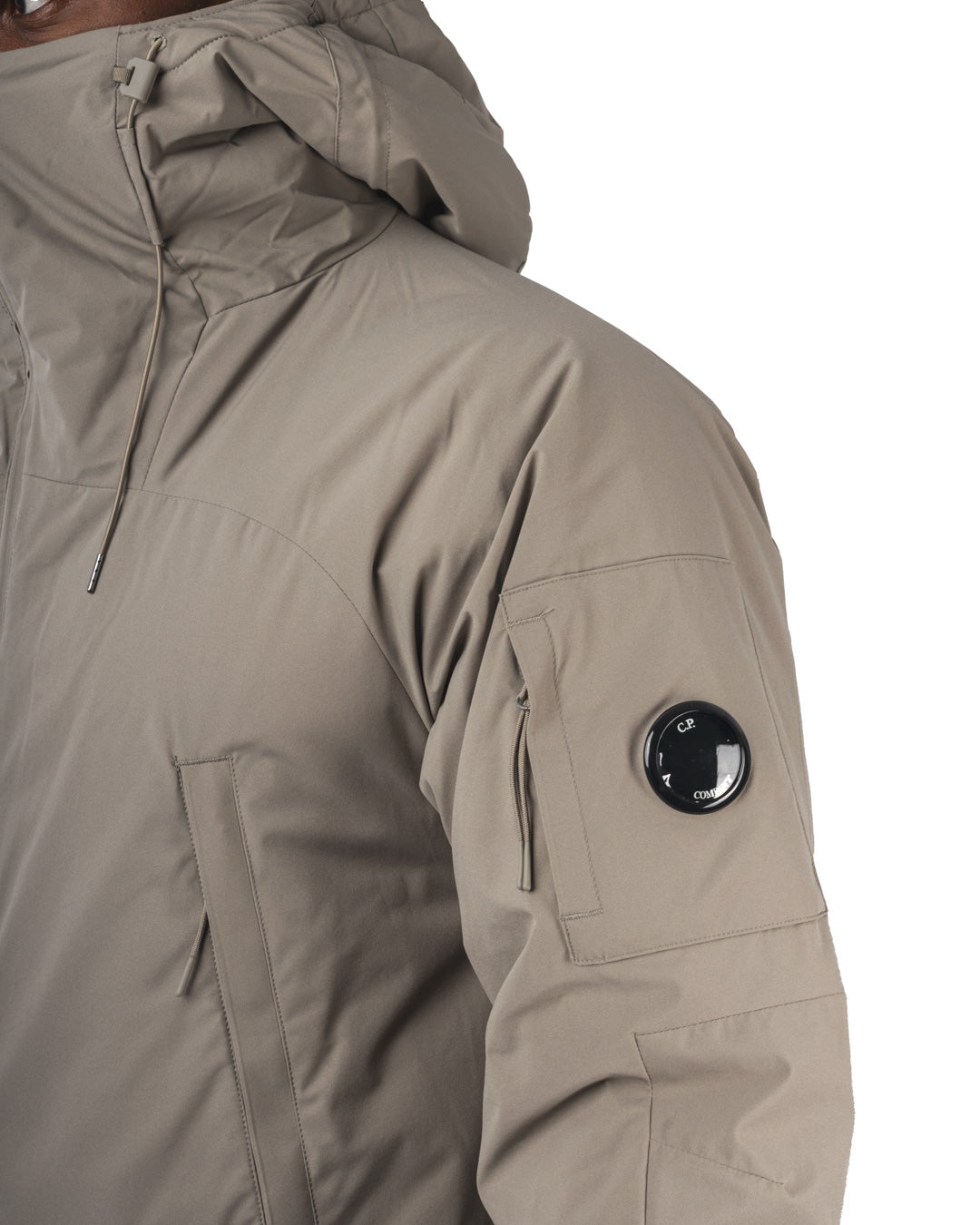 OUTERWEAR MEDIUM JACKET IN PRO-TEK