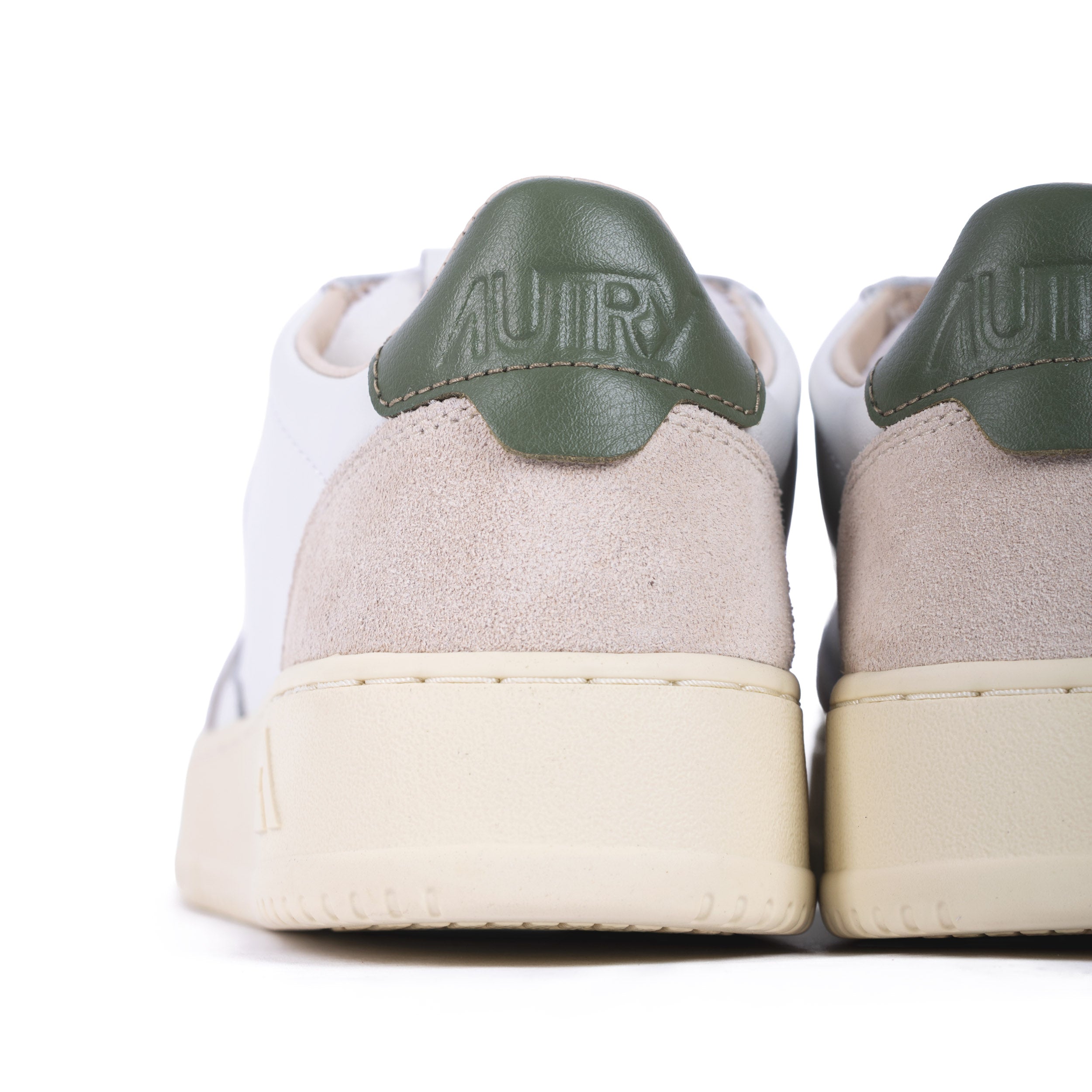 Medalist Low Leather/Suede