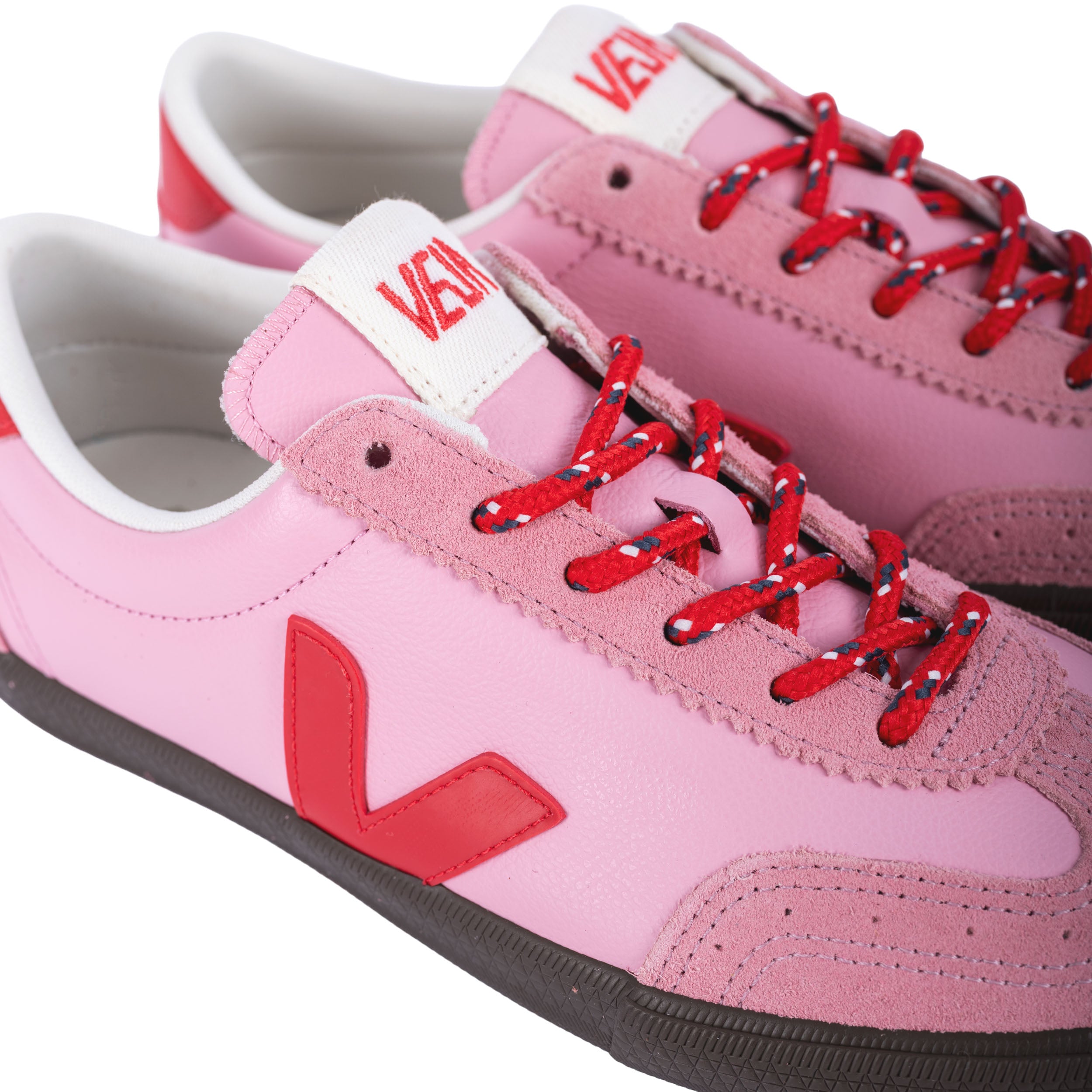 Volley O.T Leather