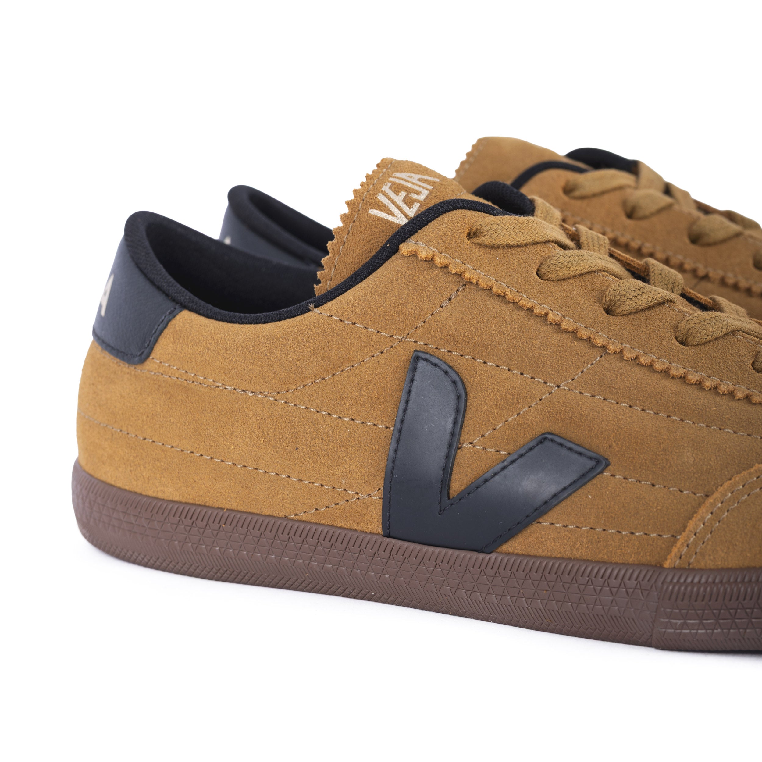 Panenka Suede