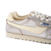 Windspin Low Laminated Leather