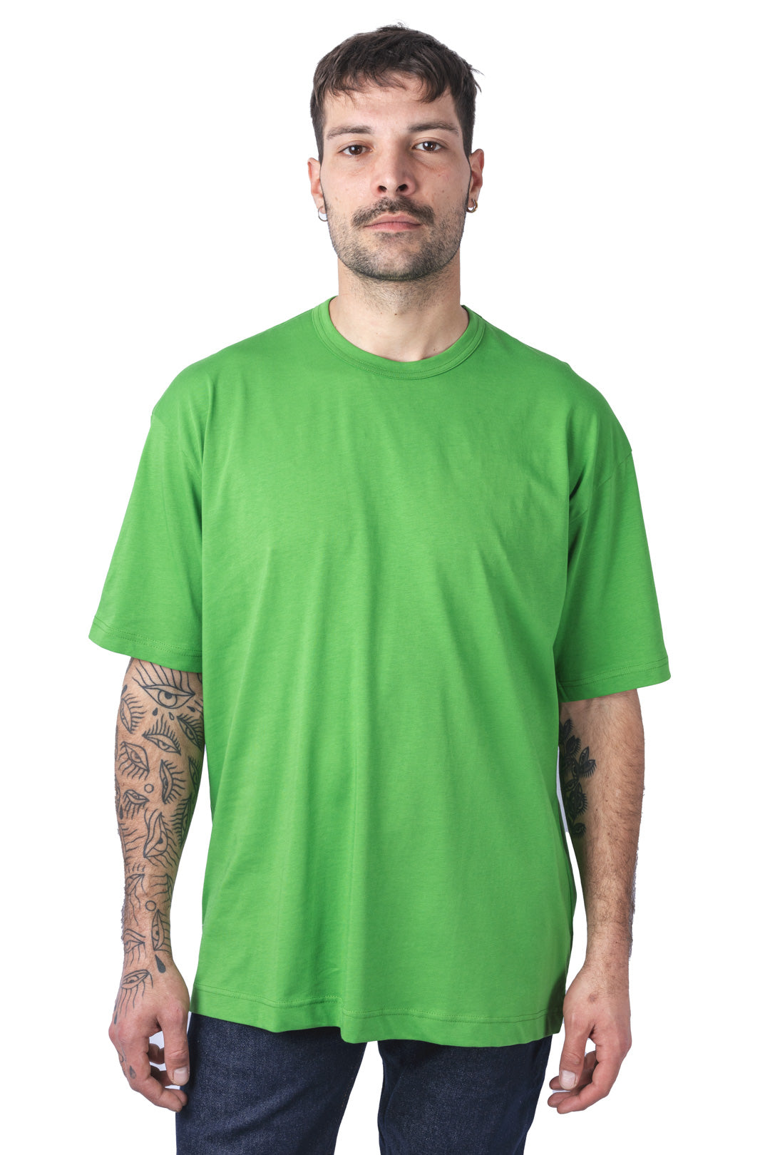 MENS BASIC T-SHIRT