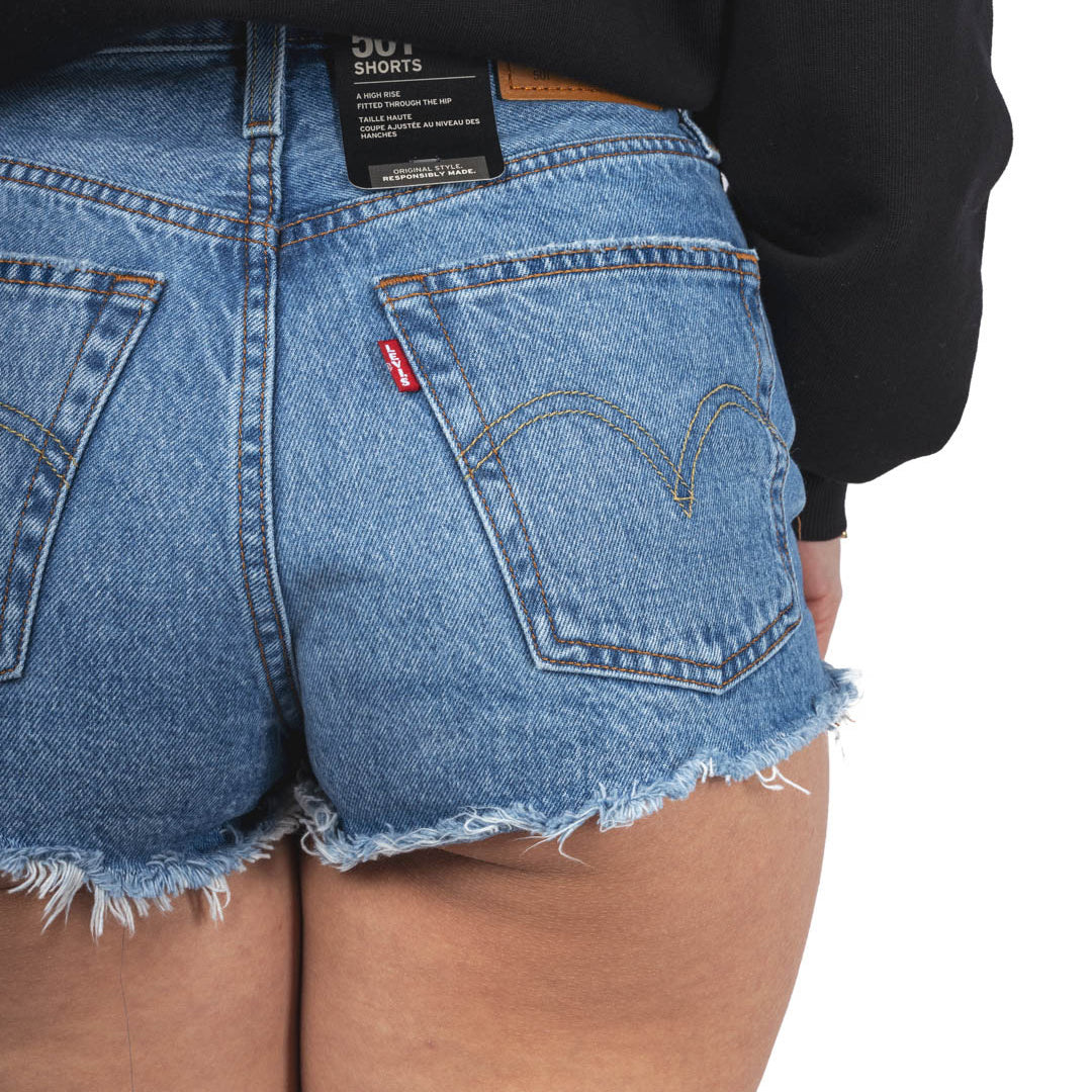 LEVIS_56327-3-2.jpg