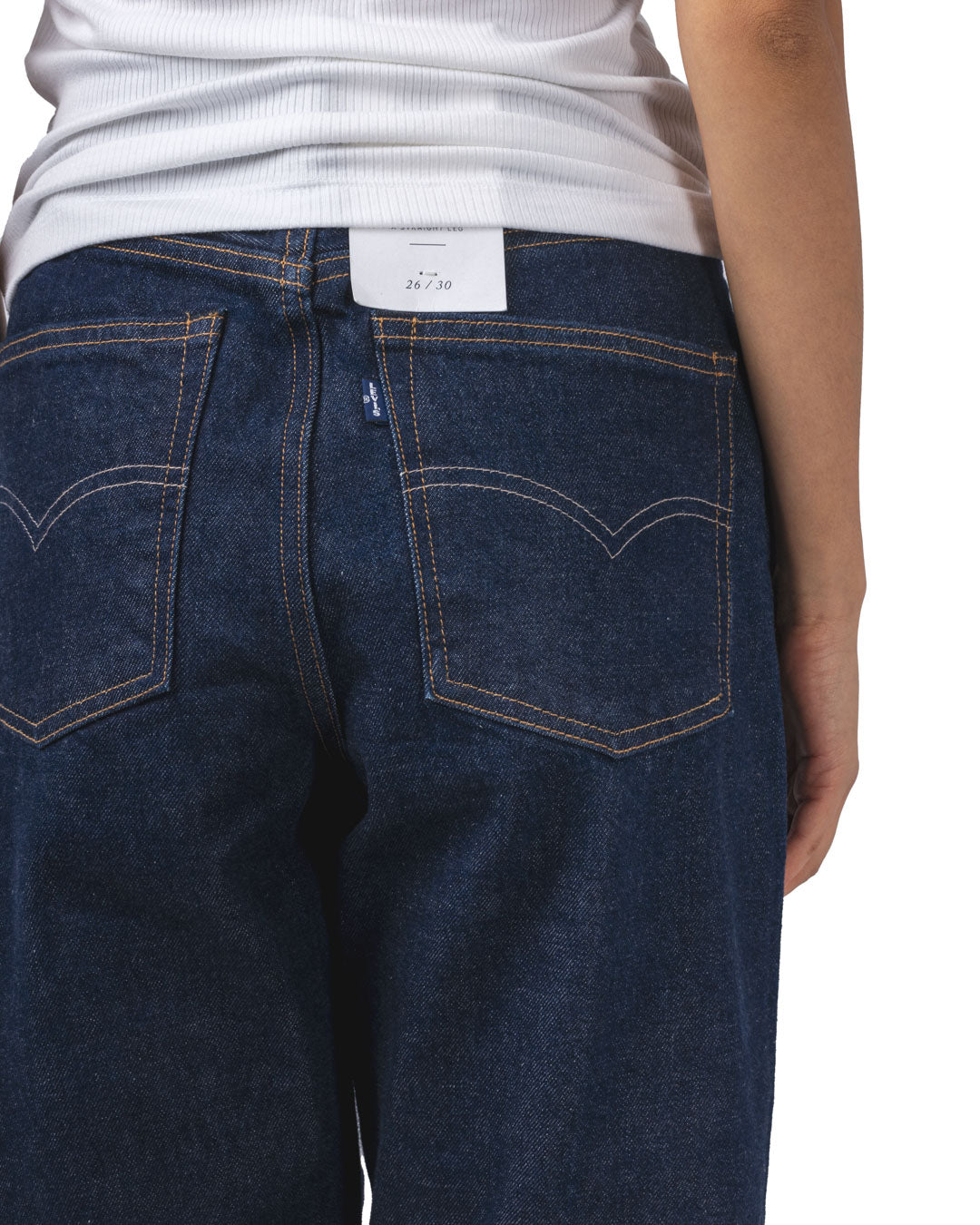 LEVIS_A5888-2.jpg