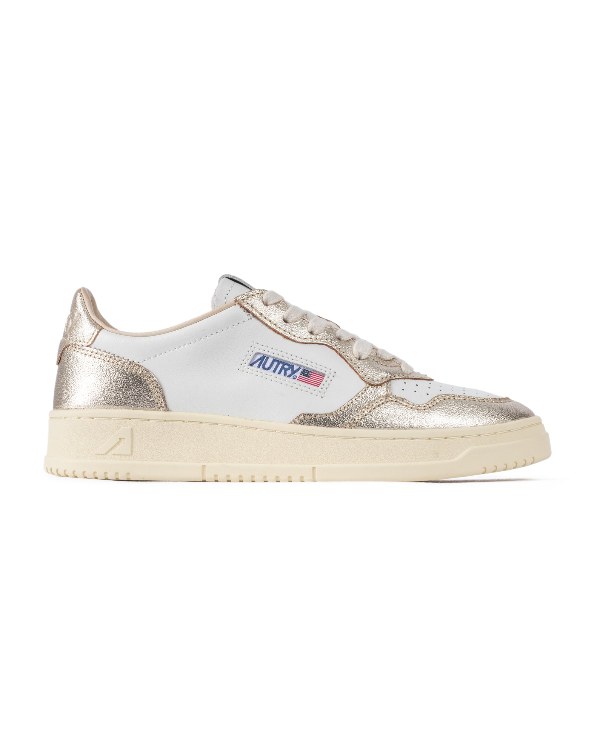Medalist Low Leather