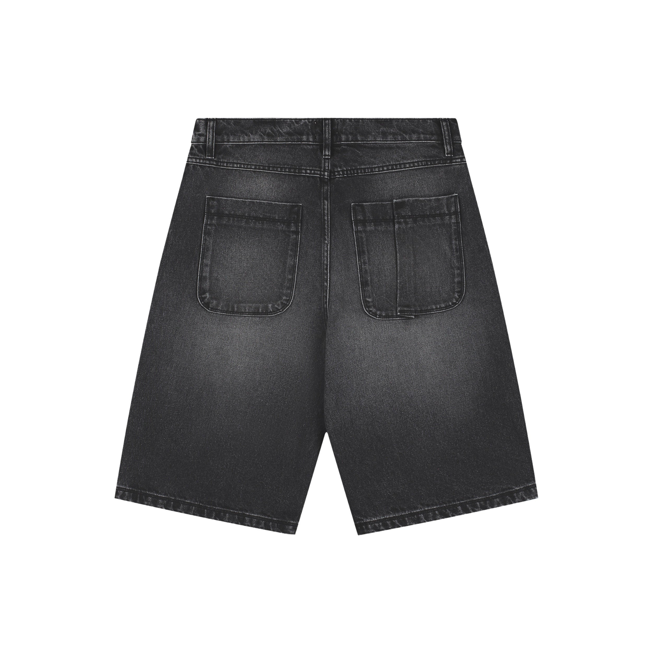 Round pocket Denim Shorts