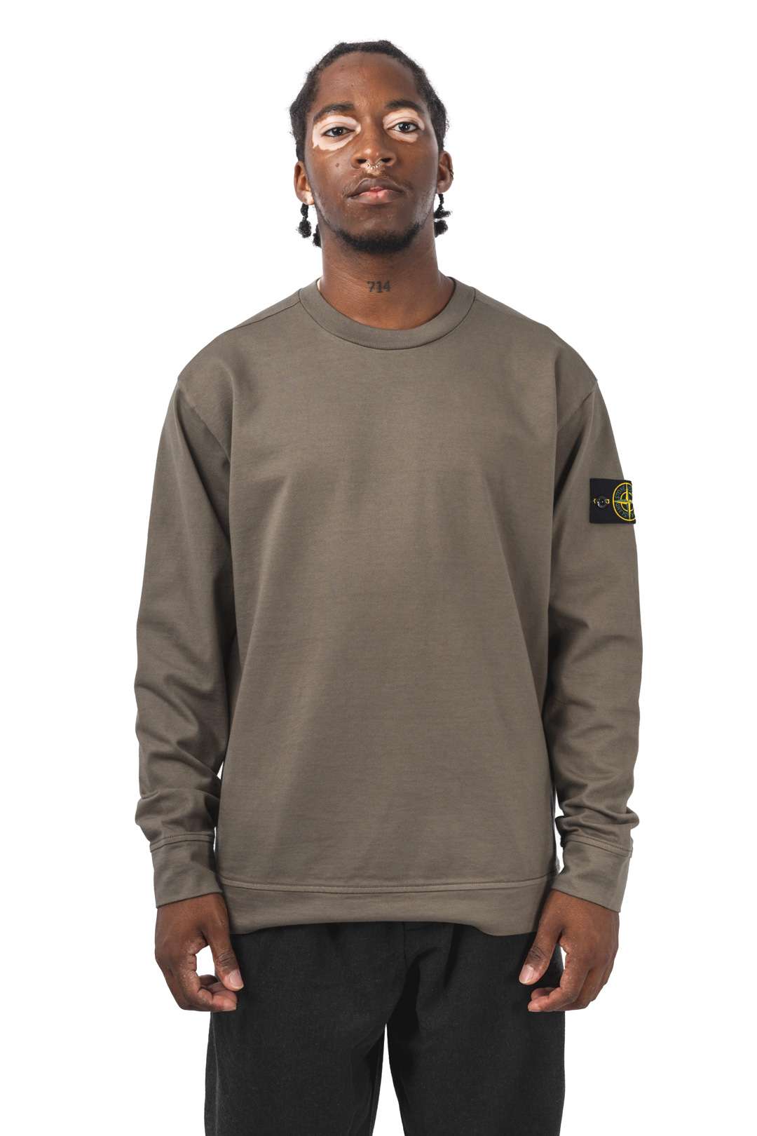 LIGHT CREWNECK