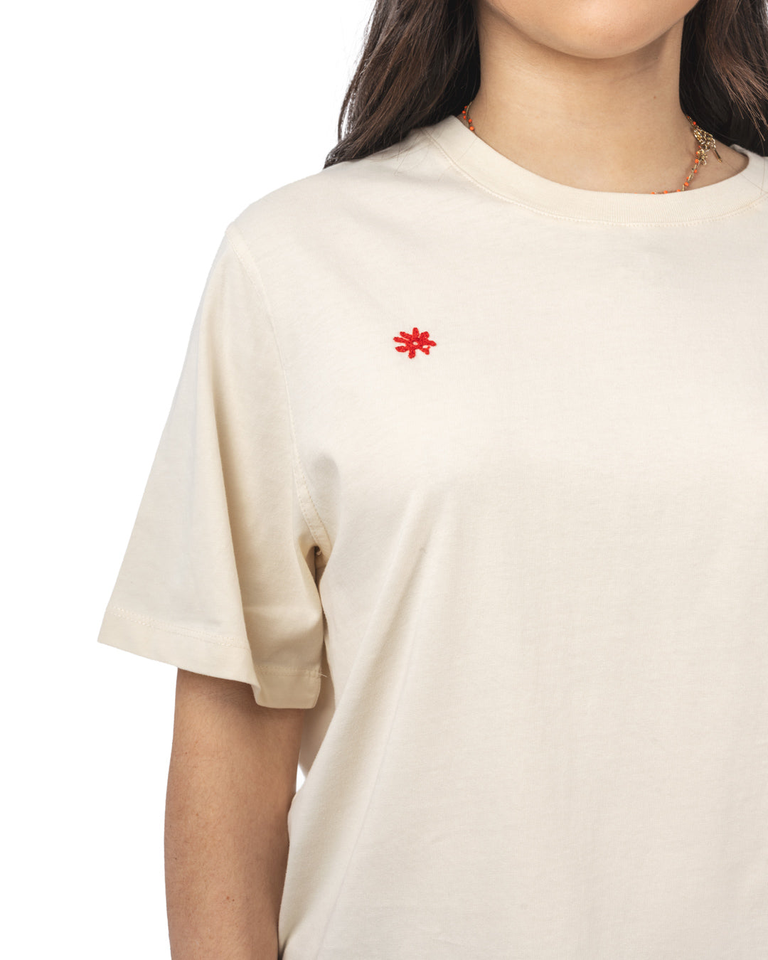Lucia Tee