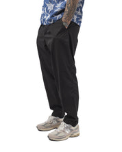 PLEATED TRACK PANT