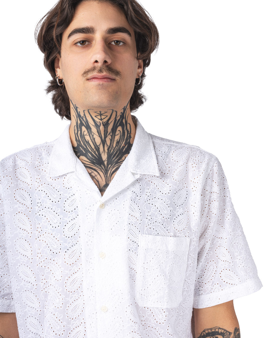 UNIVE_32575-WHITE-4-2.jpg