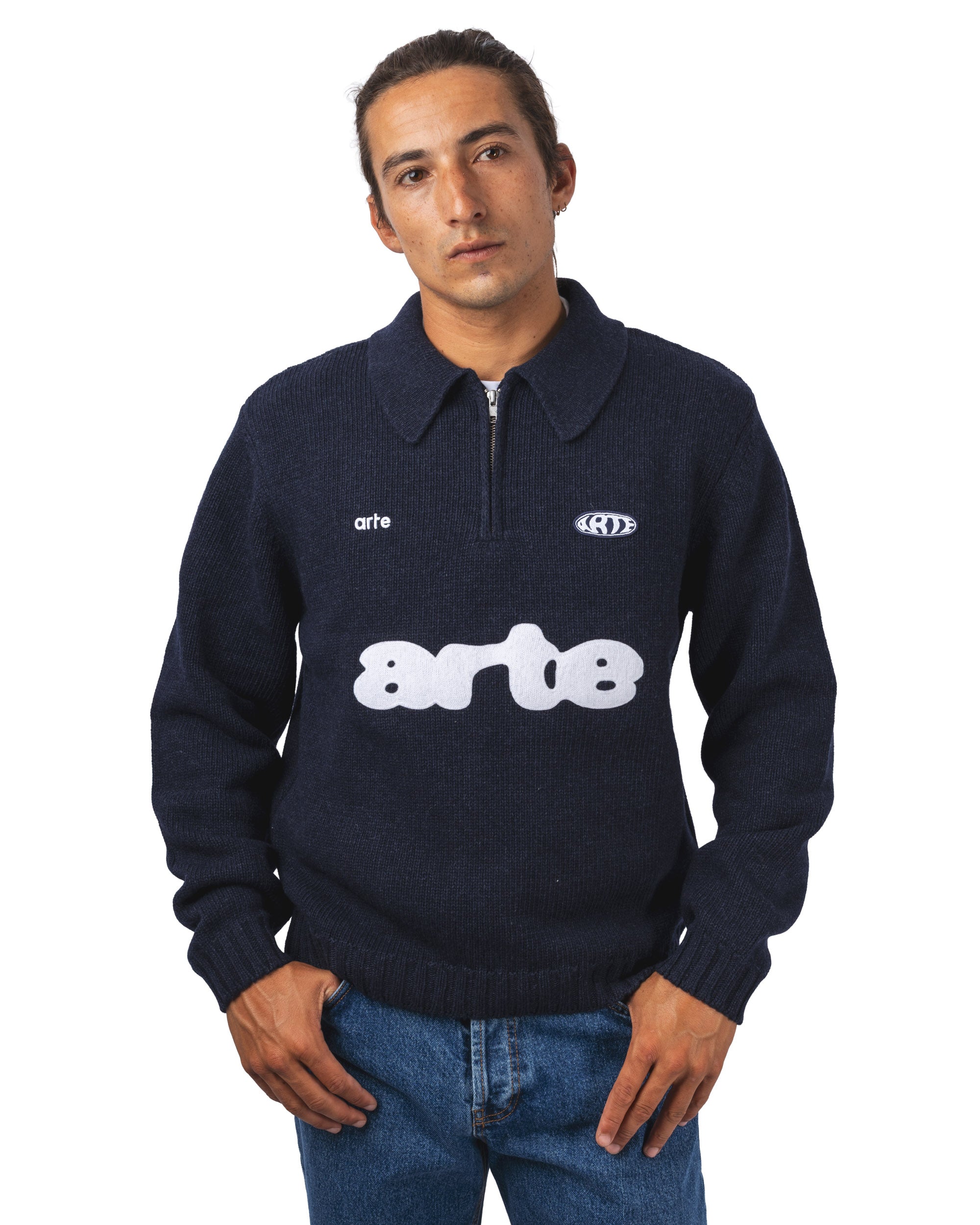 arte_aw25-256k-navy-1.jpg
