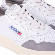 Medalist Low Soft Leather