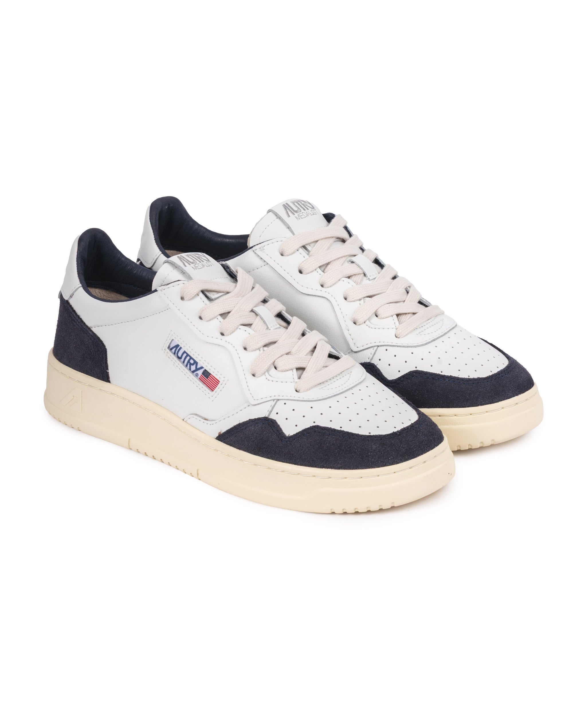 Medalist Low Leather/Suede