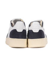 Medalist Low Leather/Suede