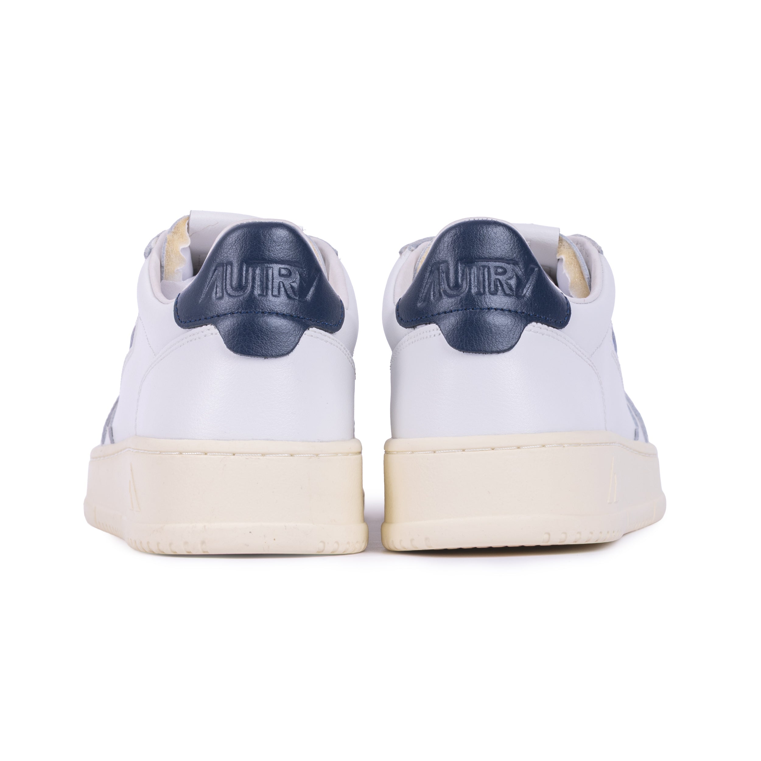 Medalist Low Leather
