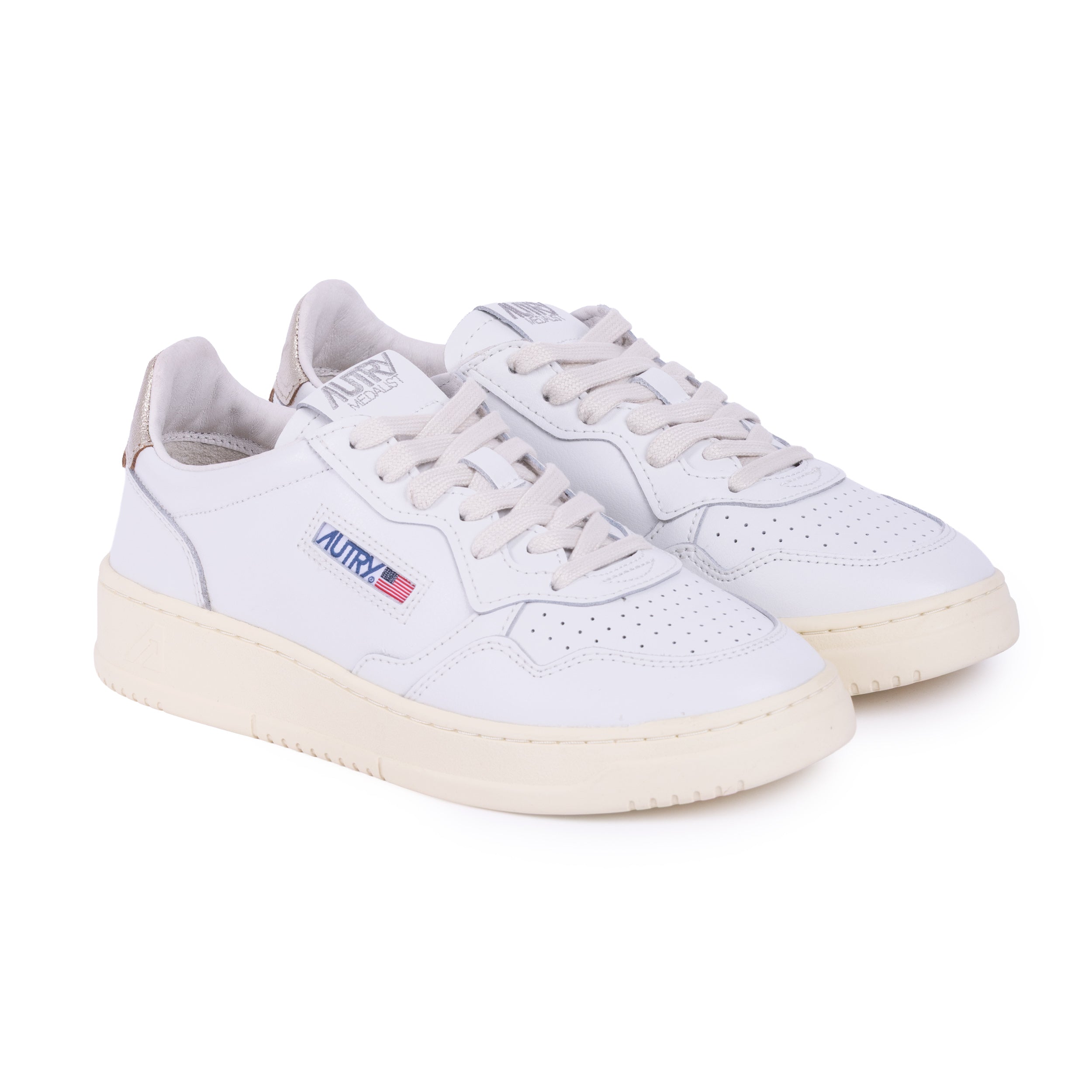 Medalist Low Leather