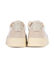 Medalist Low Leather/Suede