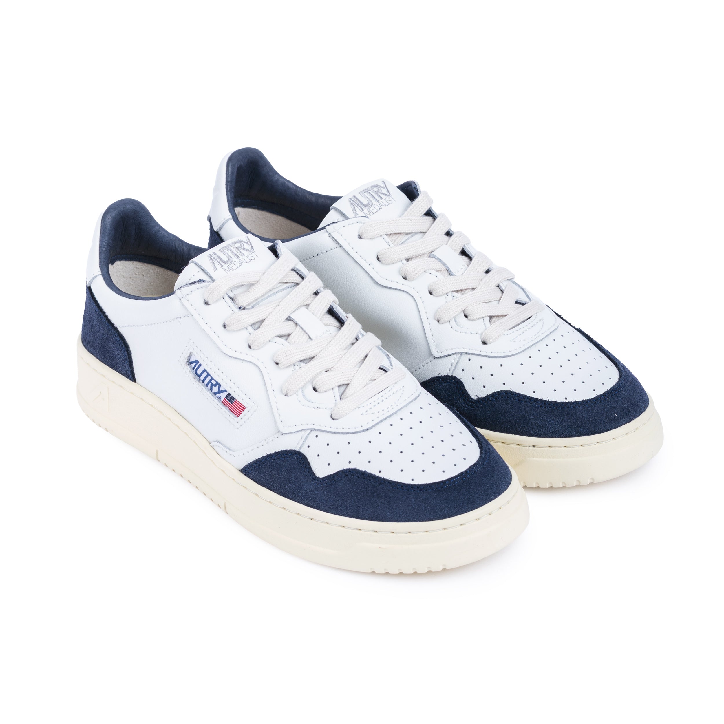 Medalist Low Leather/Suede