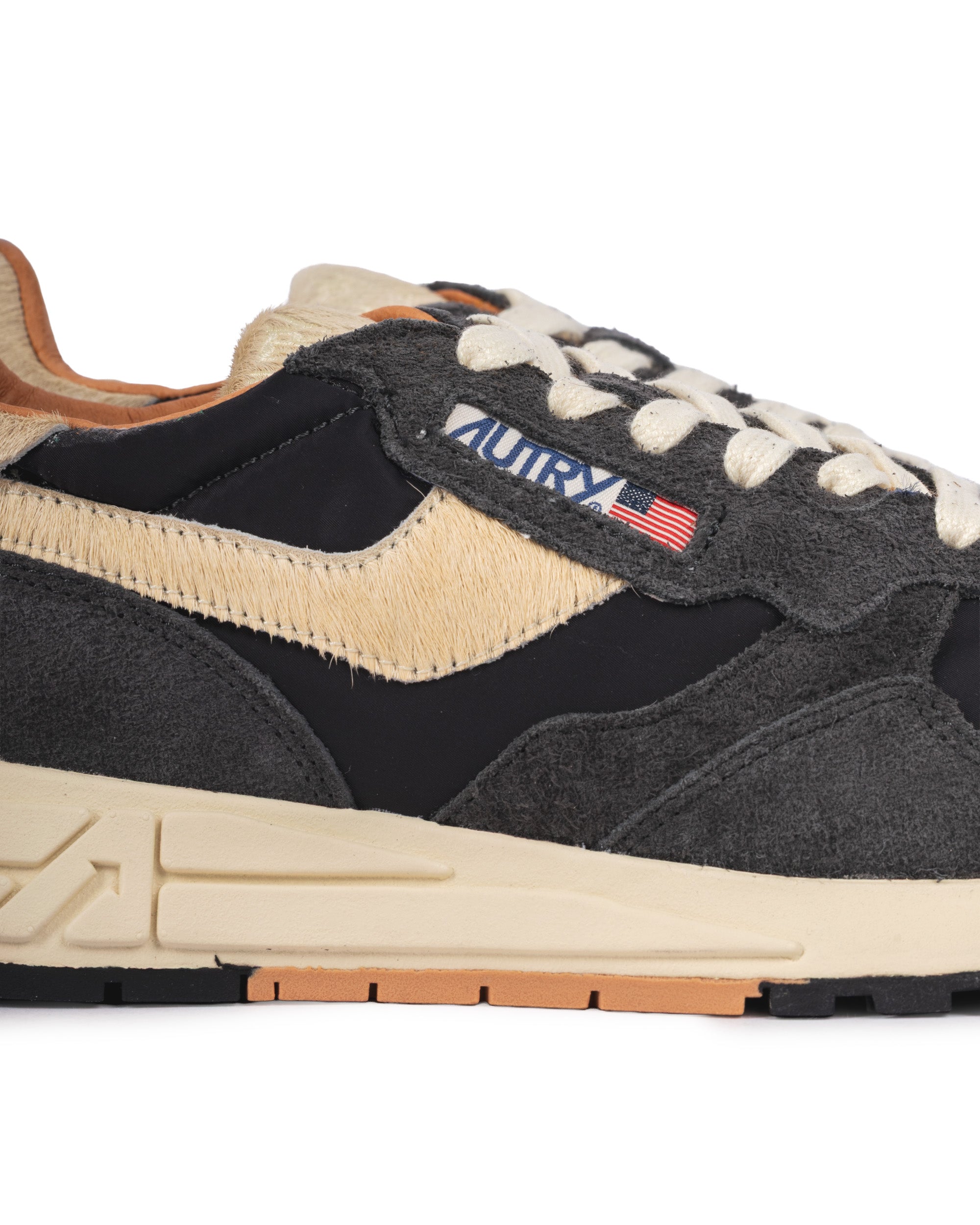 Reelwhind Hairy Suede / Nylon