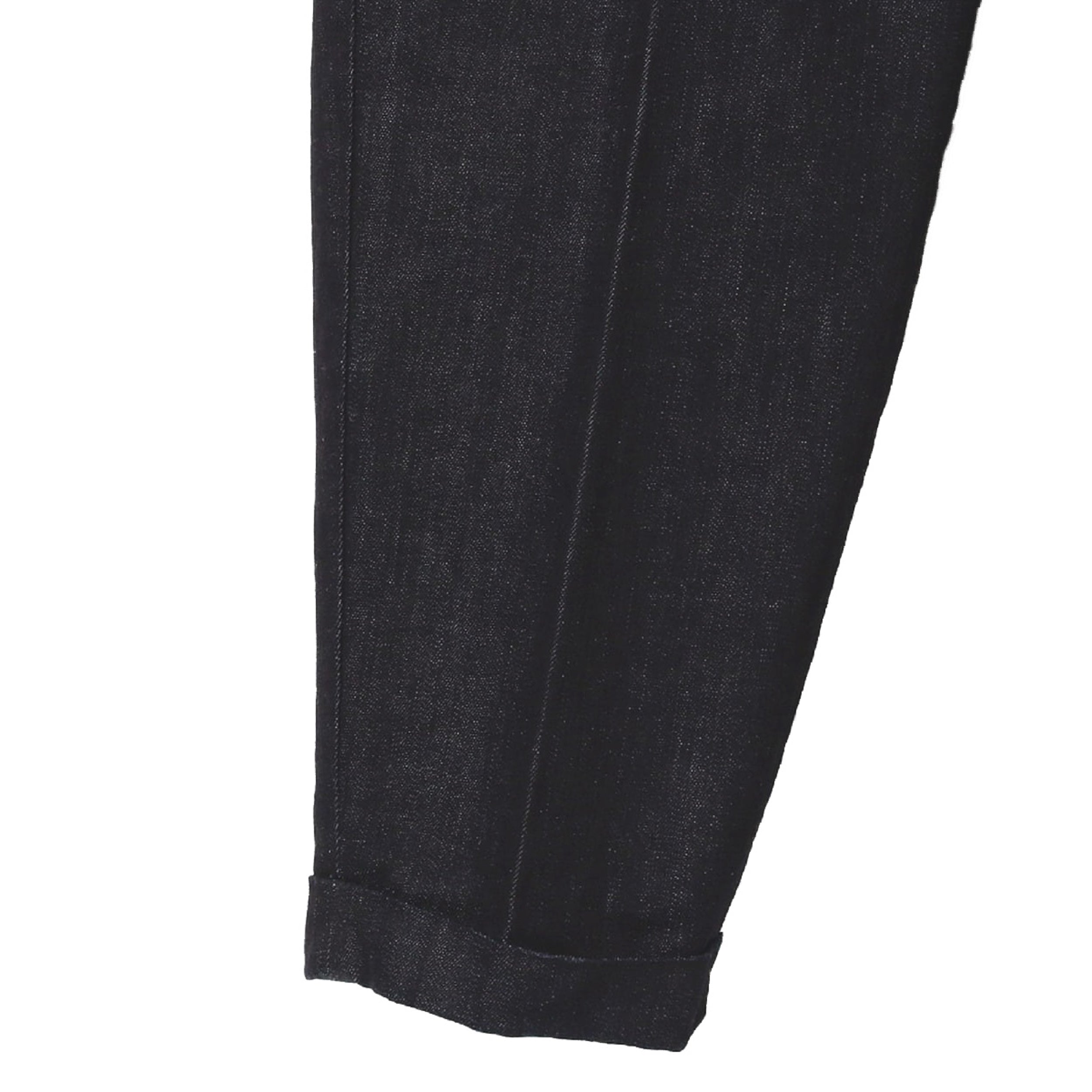 2 Pleats Tapered Denim
