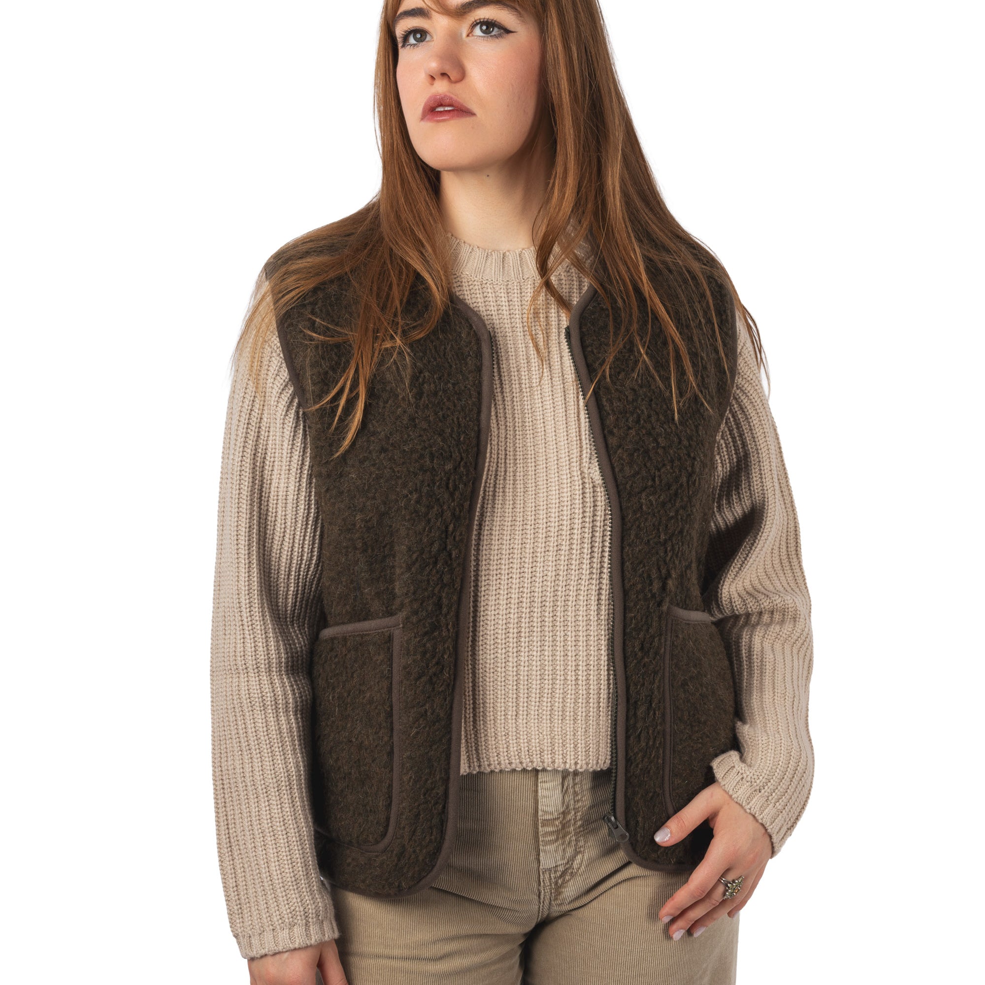 coldb_pepitko-vest-khaki-1.jpg