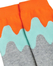 Have wavy Socks