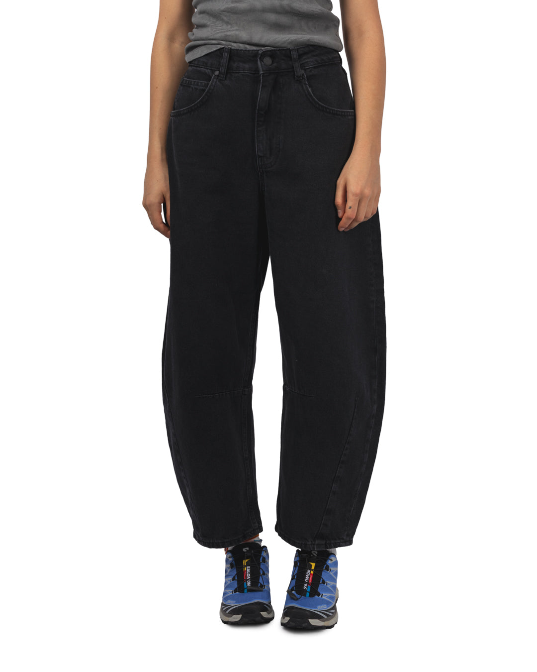 Interstellar Barrel Leg Jeans