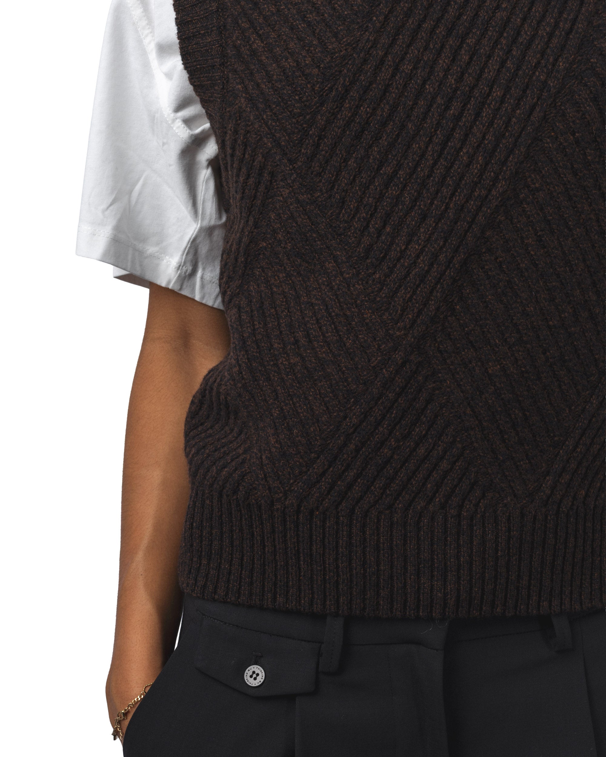 think_brownkaiaknittedvest-2.jpg