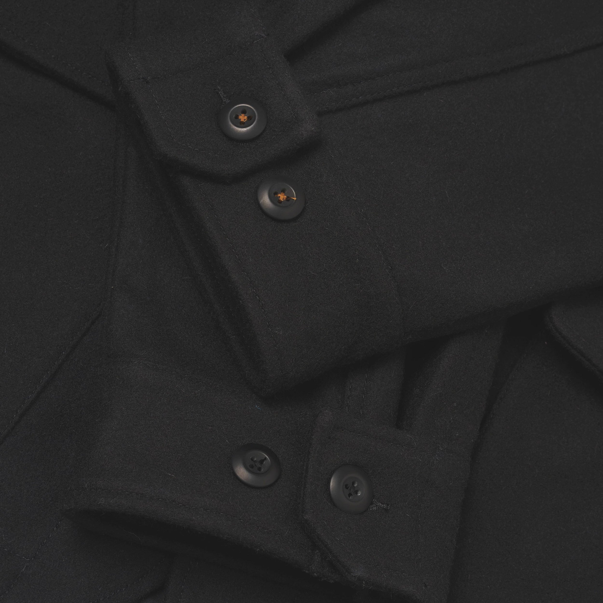unive35105-black-2copie.jpg