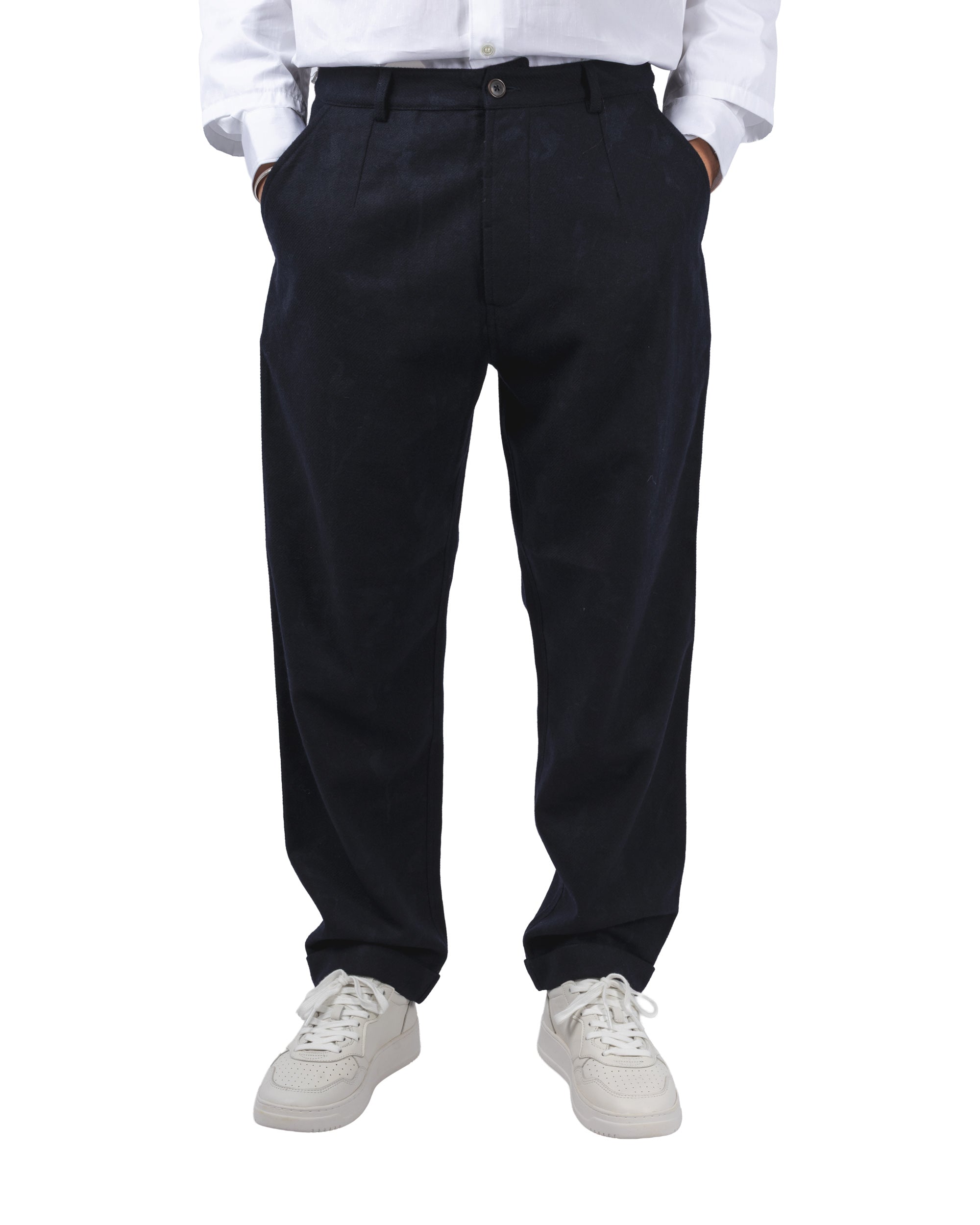 unive_33152-navy-1.jpg