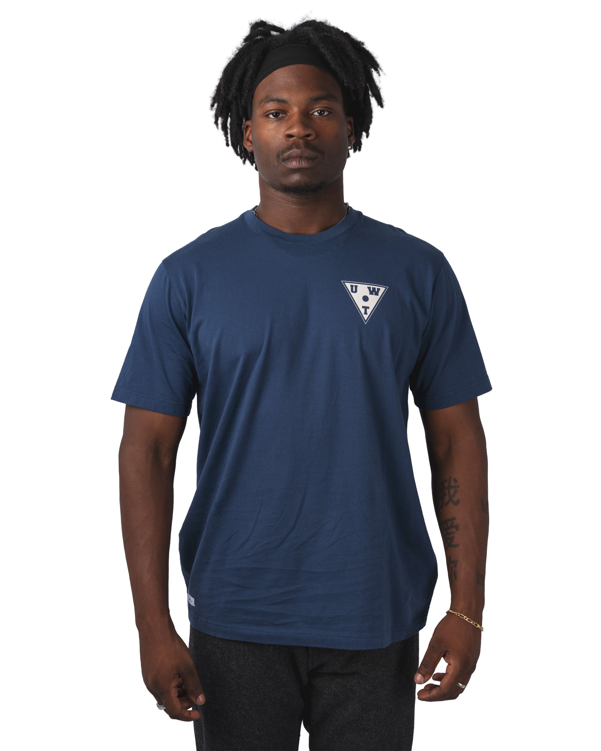 unive_tp33624-navy-1.jpg